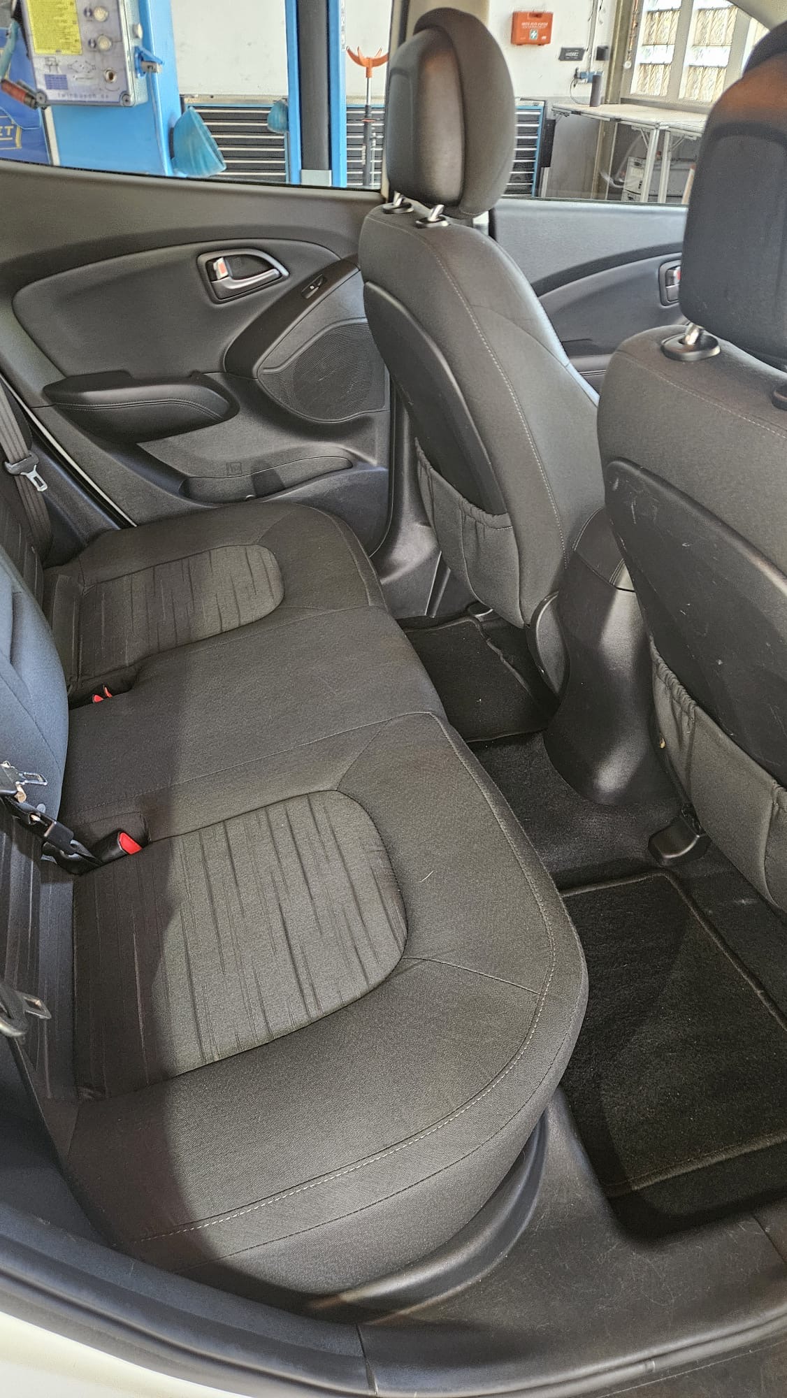 Rückbank nach der Tiefenreinigung